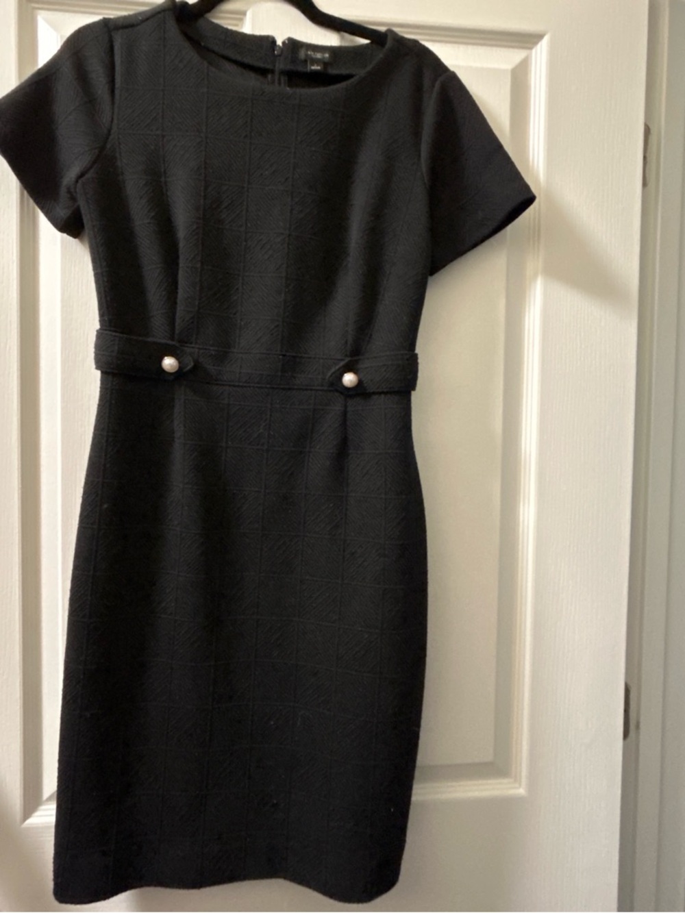 Ann Taylor Black Short-Sleeve Sheath Dress with Pearl Waist Tabs